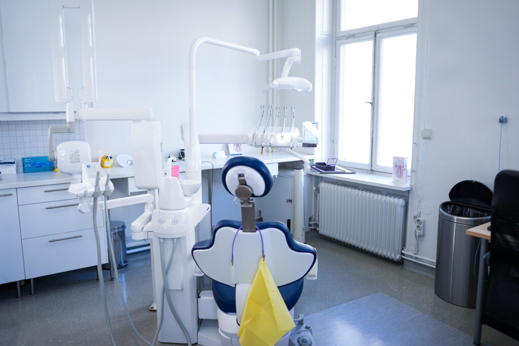 Vårdrum hos tandläkarkliniken i Stockholm